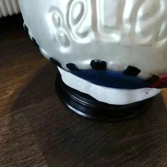 Thomas Pacconi Classics Blown Glass Collectible Snowman Statue 14” - Picture 9 of 16